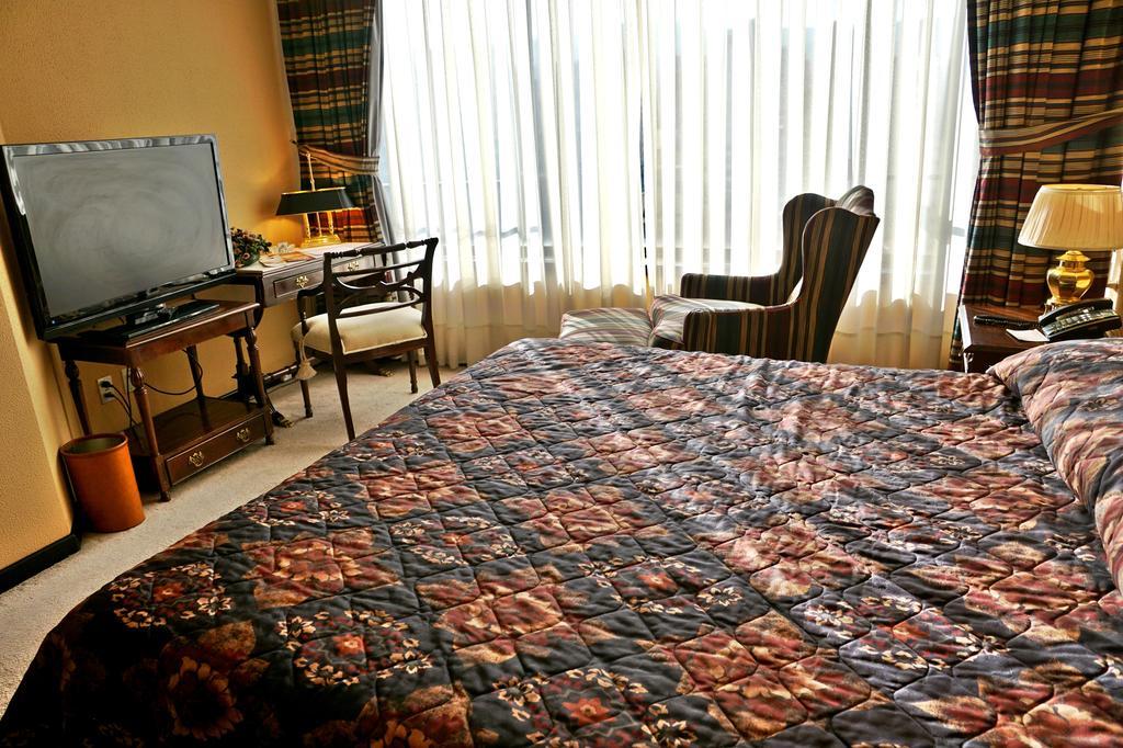 Real Plaza Hotel & Convention Center La Paz Pokoj fotografie